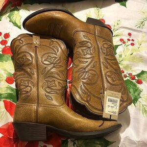 Ariat Heritage Western R Toe Boots